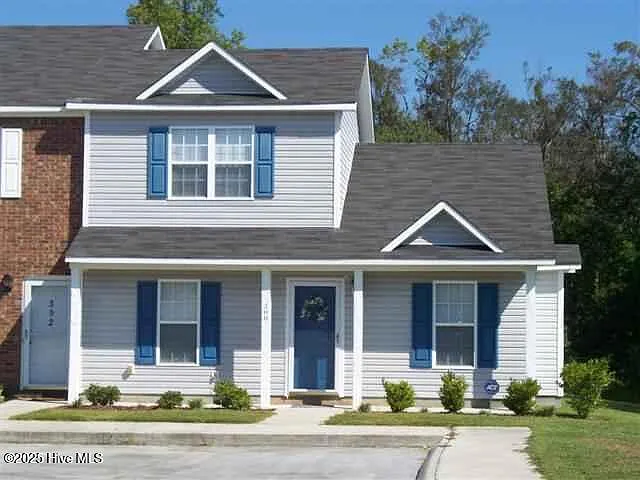300 Pinegrove Ct