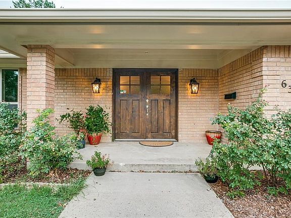 3rd image of 6379 Waverly Way