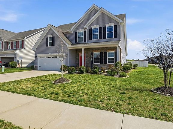 2nd image of 447 Spring Hill Pl
