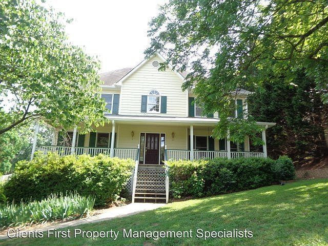 1st image of 206 Jennings Pond Ct