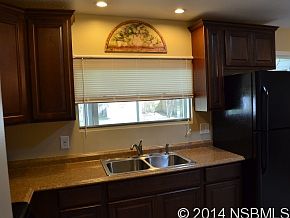 3rd image of 133 Ellison Ave