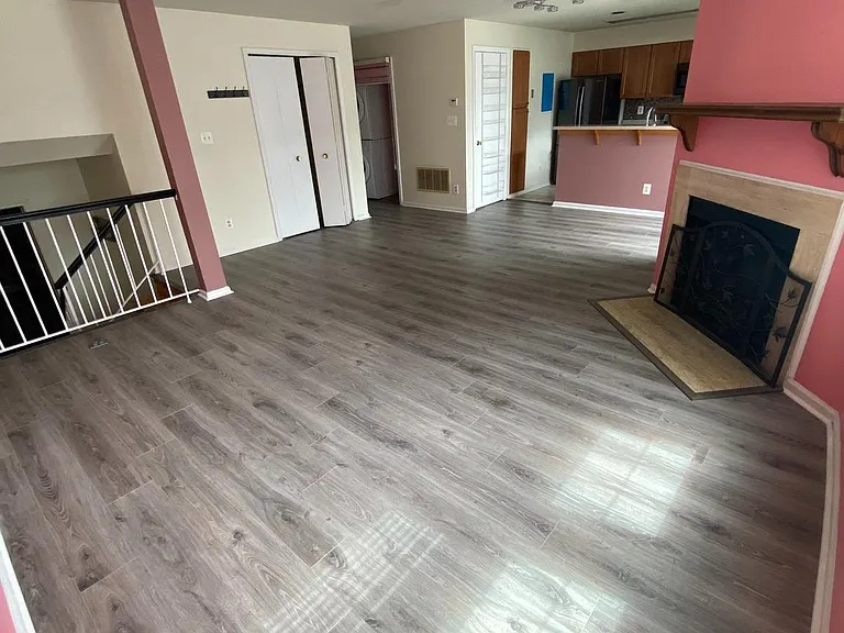12891 Grays Pointe Rd #B — Photo 7