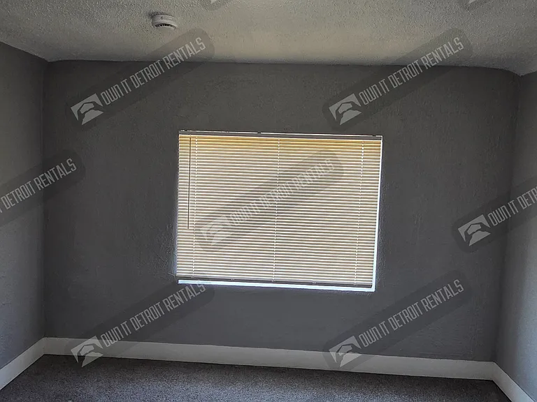 4810 Lenox St — Photo 22