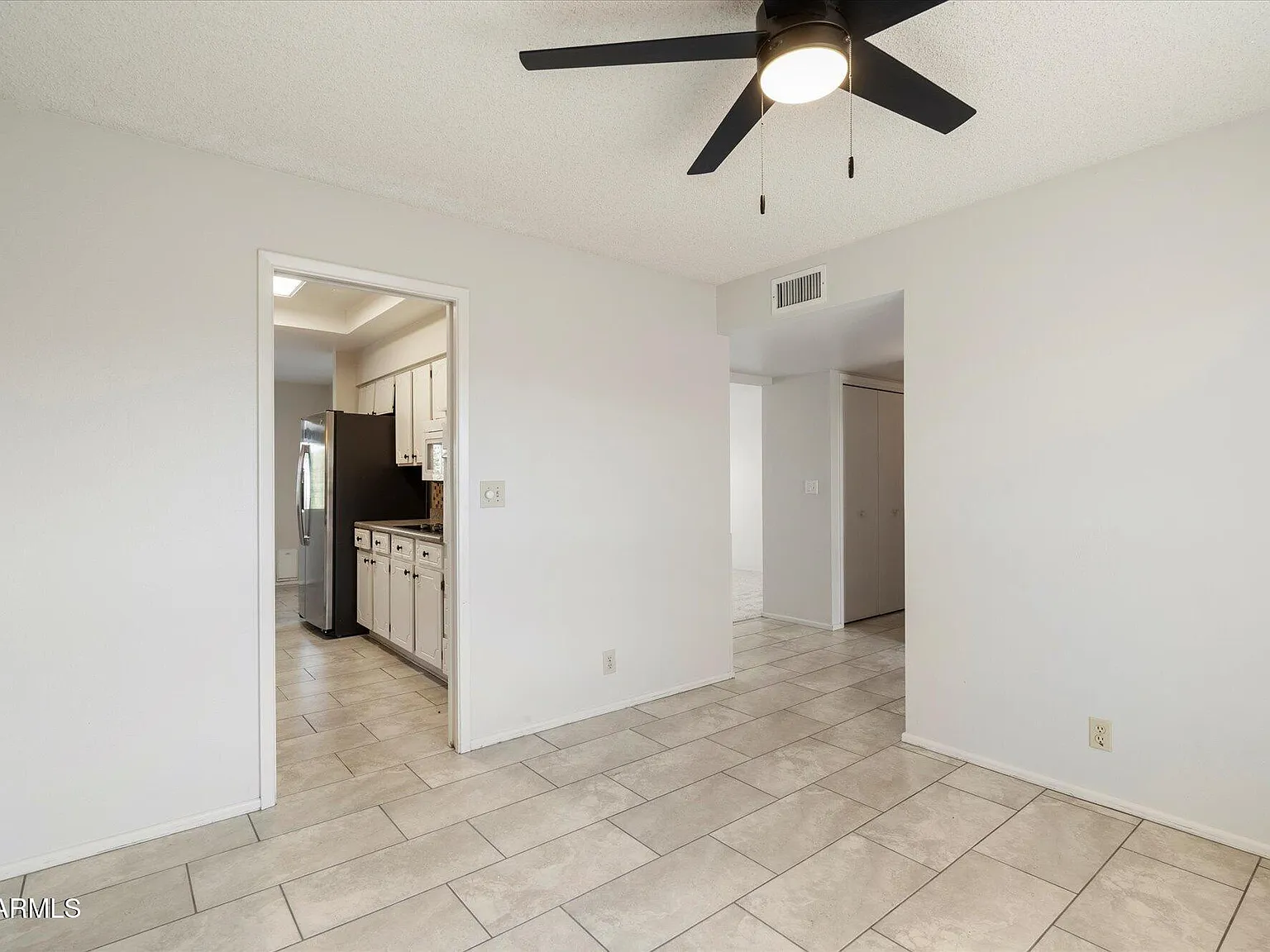 4530 E Emelita Ave — Photo 3