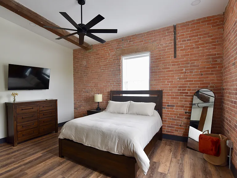 Primary bedroom furnished