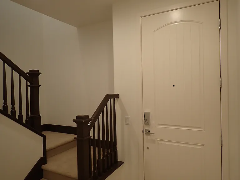 1112 El Paseo — Photo 14