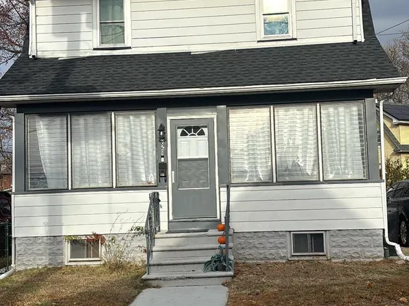 821 Hudson St, Gloucester City, NJ 08030