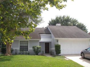 1063 Weaver Dr, Oviedo, FL 32765