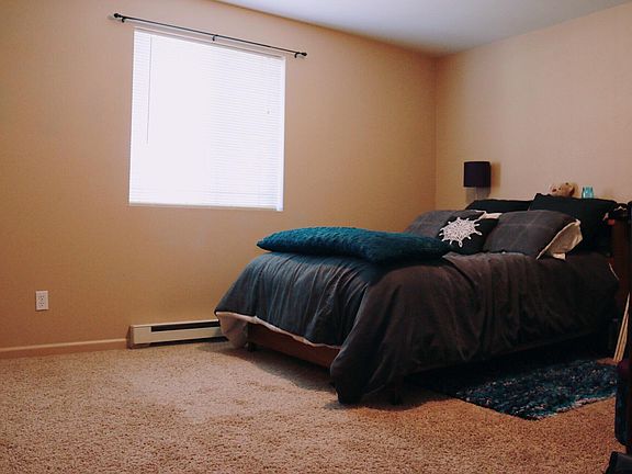 5th image of 740 Oberdorf Dr APT 12