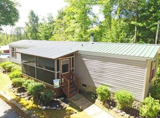 371 Mountain View Rd, Murphy, NC 28906