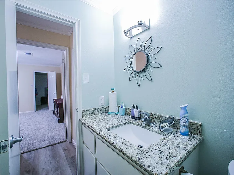 9511 Sharpcrest St — Photo 25