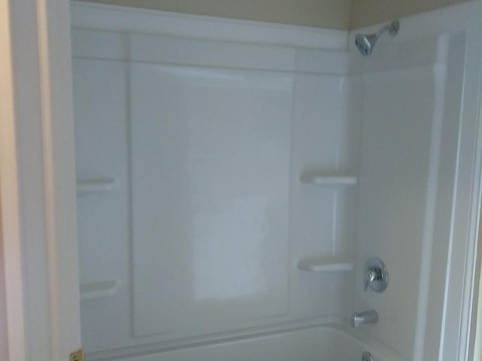 1st image of 908 Malvern St