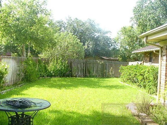 2nd image of 3101 Emerald Lake Dr