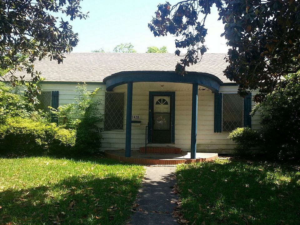 1st image of 2420 6th Ave