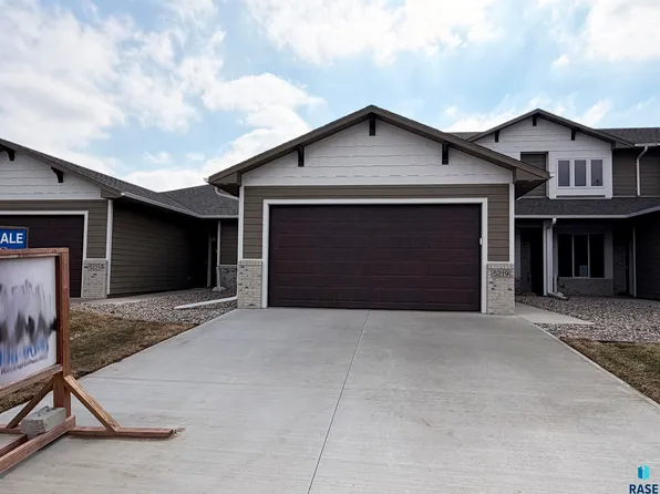 5219 E 67th St, Sioux Falls, SD 57108
