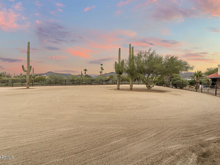 40816 N Fleming Springs Rd — Photo 4
