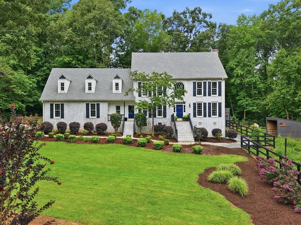 504 Appaloosa Trl, Bahama, NC 27503