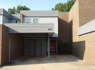 804 Maple St, Ada, OK 74820