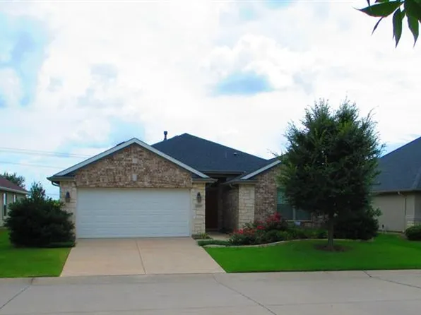 11317 Southerland Dr, Denton, TX 76207