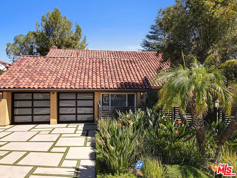 4230 Park Alisal — Photo 2