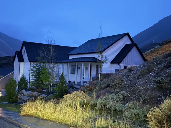 3278 E Hawk Dr, Spanish Fork, UT 84660