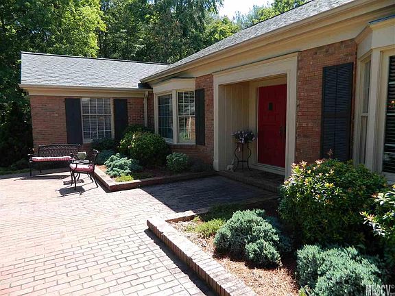 2nd image of 3225 Farmwood Pl