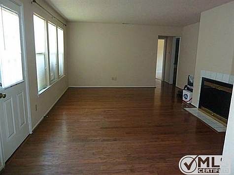 4th image of 2221 Orchard Trl