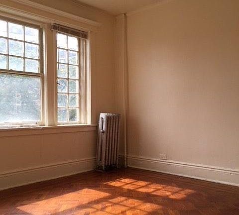 2nd image of 526 Park Ave APT 3E