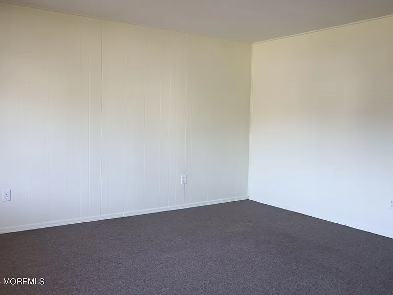 814 Laurel St — Photo 8