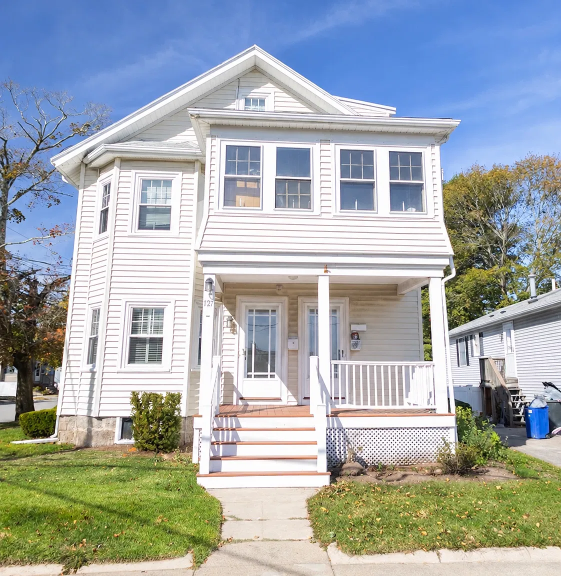 2 bed, 1.5 bath, 1040 sqft, $2,800 — Photo 1