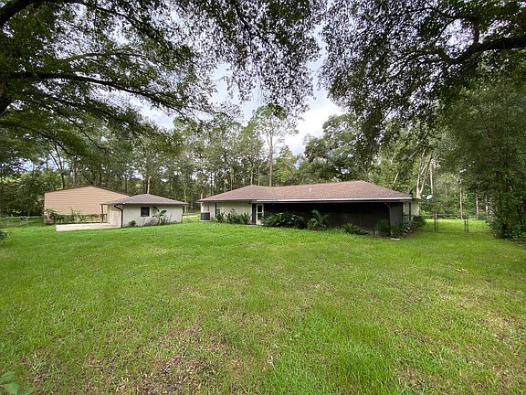 5th image of 10190 SW 202nd Cir