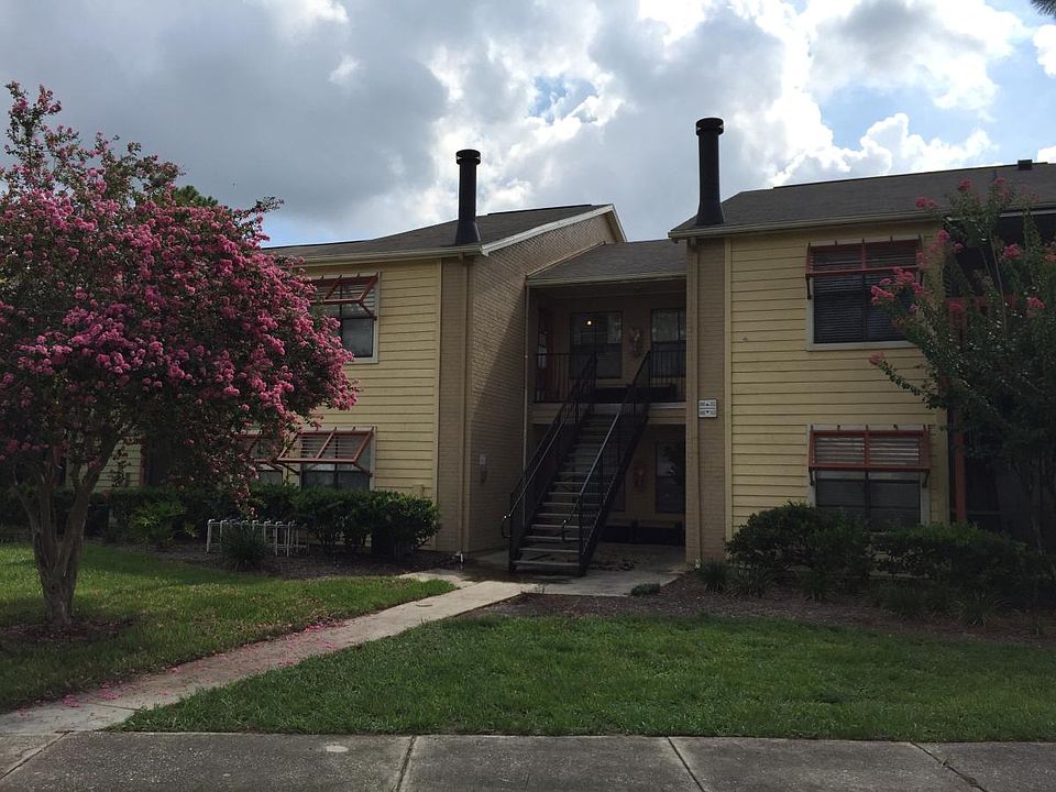 1st image of 3724 Idlebrook 108 Cir