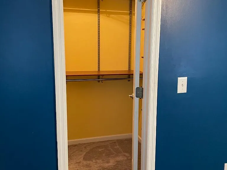 Unit Photo