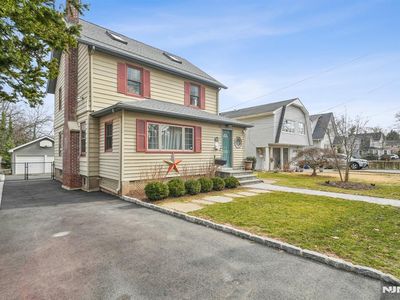105 Grove Ave, Verona, NJ, 07044