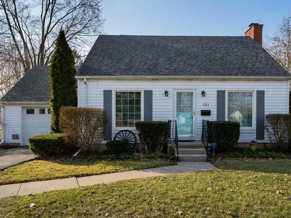 151 E Ottawa St, Oak Harbor, OH 43449