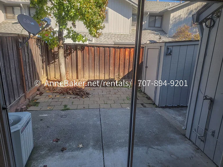205 Elbridge Ave #G — Photo 3
