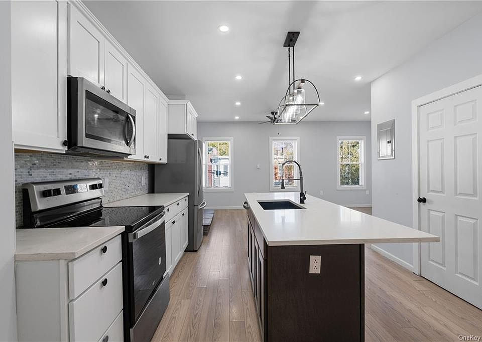 59 Carson Ave Newburgh NY Zillow