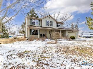 7602 Seaman Rd, Oregon, OH 43616