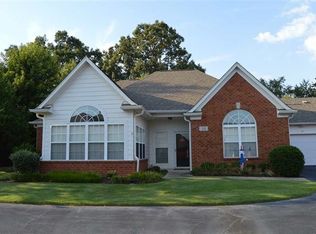 10 Peyton Ridge Cv, Collierville, TN 38017