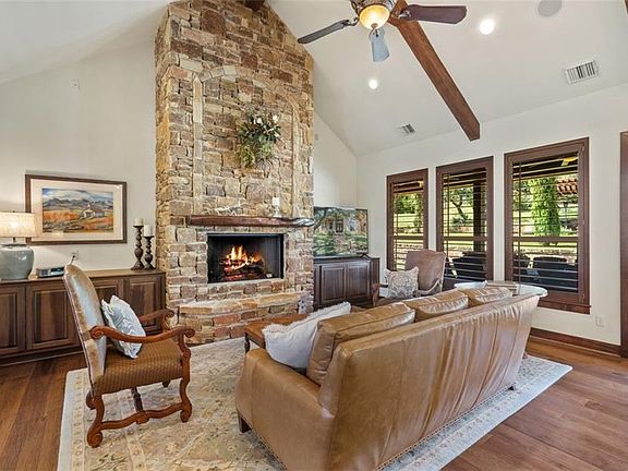 4th image of 7016 Destiny Hills Dr