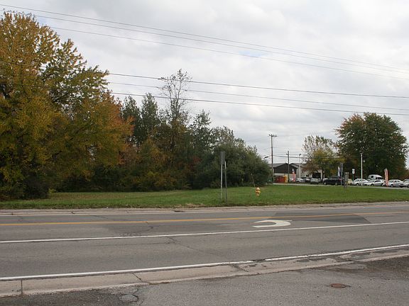 CORNER LOT