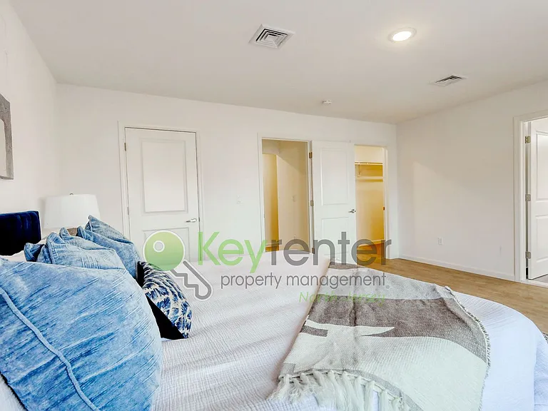 176 Pennington Ave #9 — Photo 22