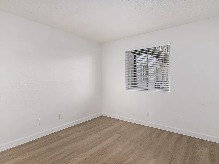 2623 E Greenway Rd #Phoenix 85032 — Photo 9