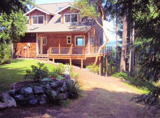 1124 Berry Way, Lummi Island, WA 98262