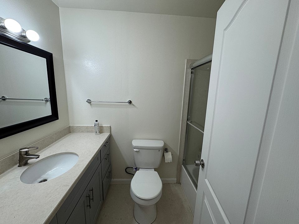 Bathroom2