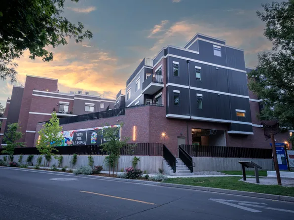 700 Riverside Drive - Passage Reno