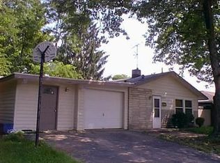 5009 Bayside Dr, Riverside, OH 45431