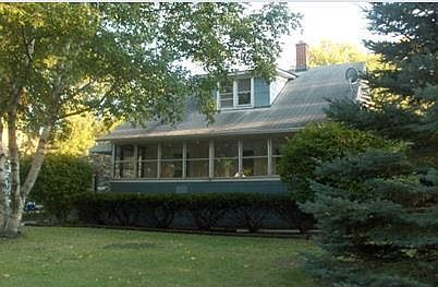 2nd image of 907 Milwaukee Ave
