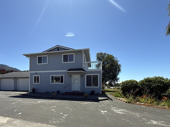 4th image of 15275 Oceanview Dr