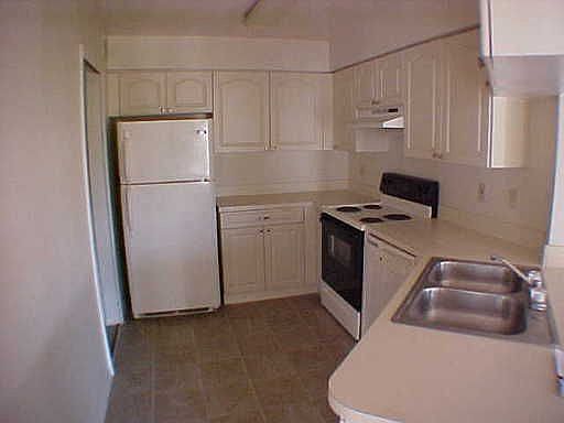 4th image of 2550 N Alafaya Trl APT 7201